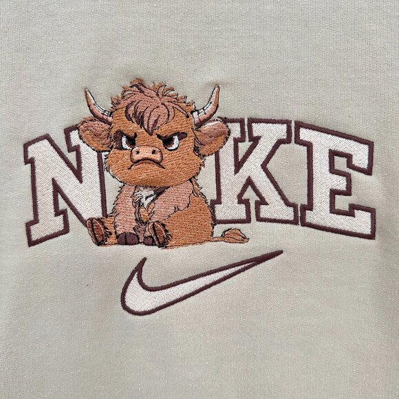 Nike Grumpy Highland Cow HOODIE Embroidered Adult Unisex Hooded Sweatshirt - Picture 3 of 4